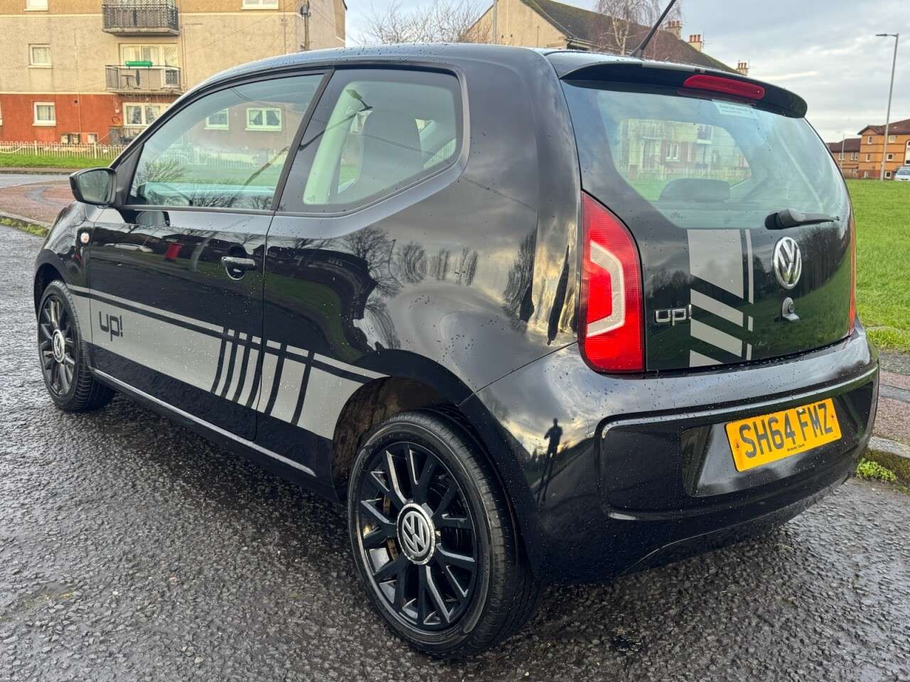 A 2014 VOLKSWAGEN UP! 1.0 Rock up! Hatchback 3dr Petrol Manual Euro 5 (75 ps) Part Exchange Welco A 2014 VOLKSWAGEN UP! 1.0 Rock up! Hatchback 3dr Petrol Manual Euro 5 (75 ps) Part Exchange Welco