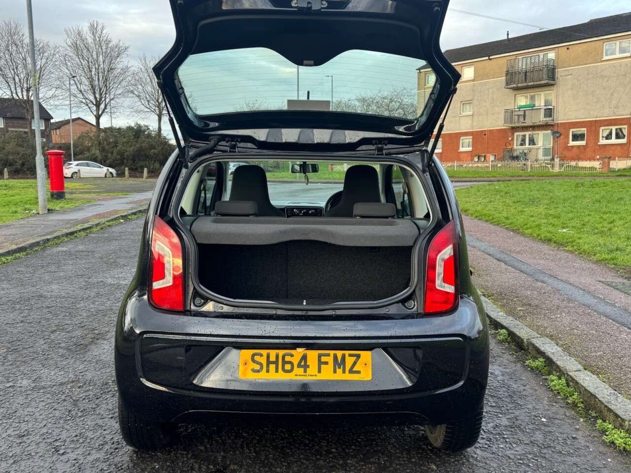 2014 VOLKSWAGEN UP! 2014 VOLKSWAGEN UP!