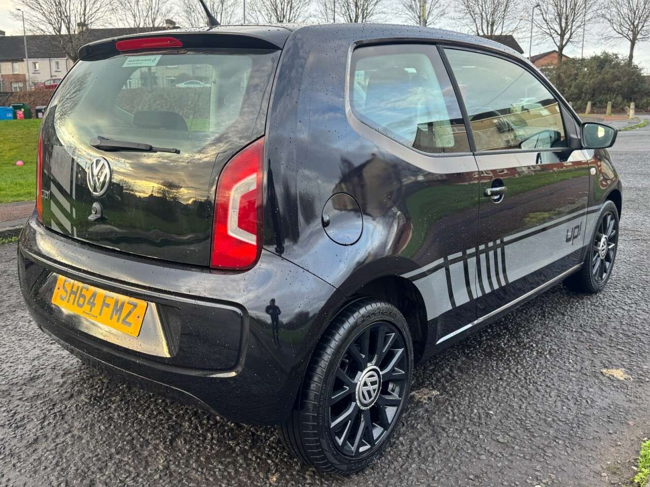 2014 VOLKSWAGEN UP! 2014 VOLKSWAGEN UP!