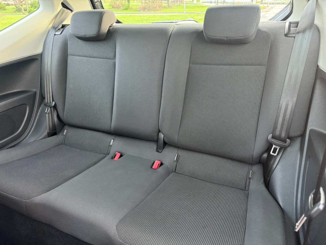 2014 VOLKSWAGEN UP! 2014 VOLKSWAGEN UP!