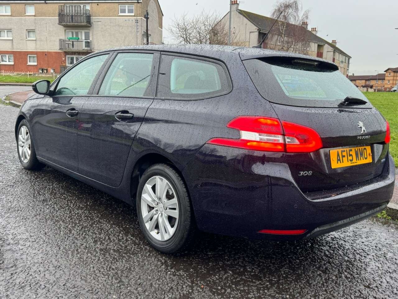 A 2015 PEUGEOT 308 SW 1.6 BlueHDi Active Estate 5dr Diesel Manual Euro 6 (s/s) (120 ps) Part Ex W A 2015 PEUGEOT 308 SW 1.6 BlueHDi Active Estate 5dr Diesel Manual Euro 6 (s/s) (120 ps) Part Ex W