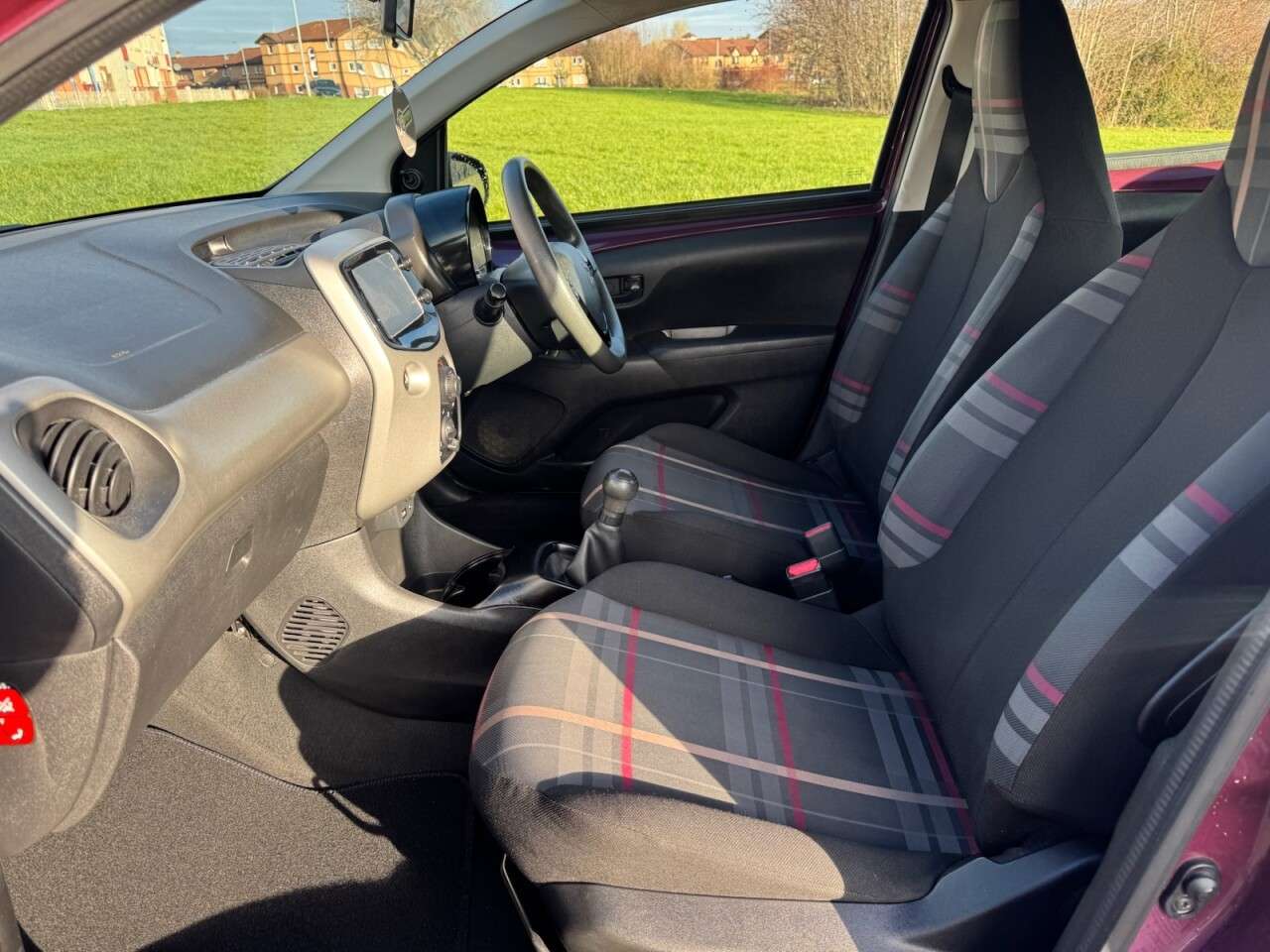 2015 PEUGEOT 108 2015 PEUGEOT 108