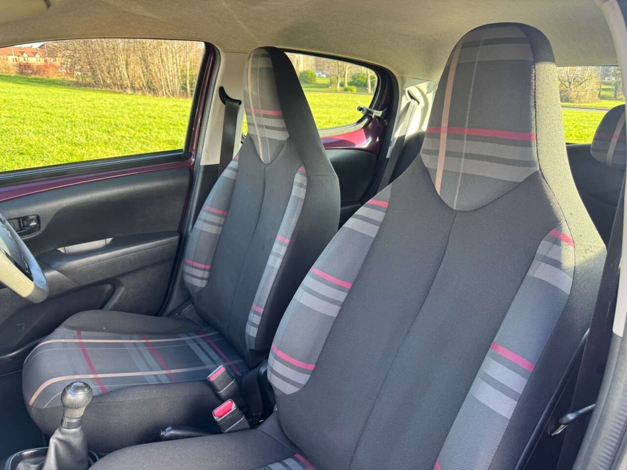 2015 PEUGEOT 108 2015 PEUGEOT 108