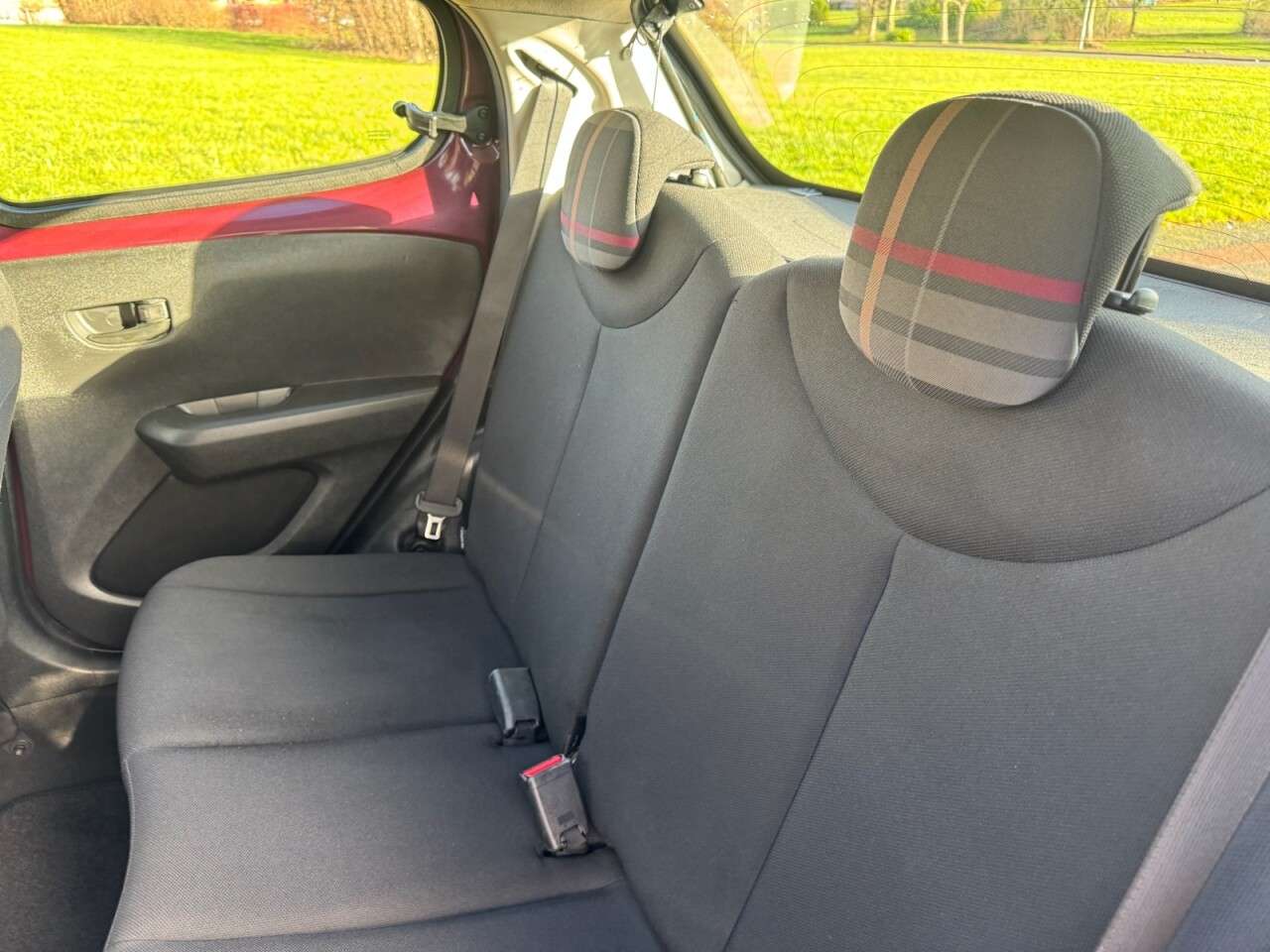 2015 PEUGEOT 108 2015 PEUGEOT 108