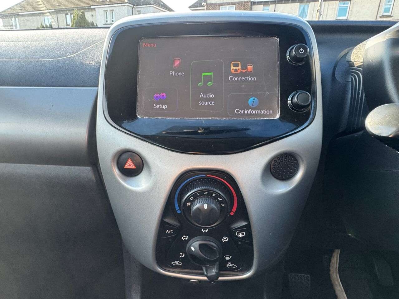 2015 PEUGEOT 108 2015 PEUGEOT 108