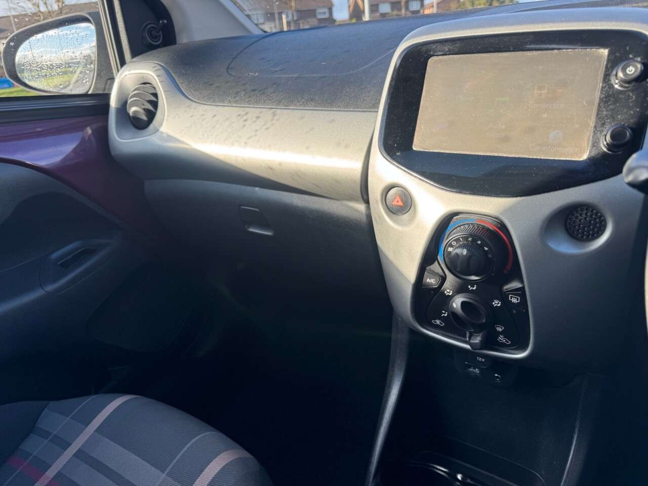 2015 PEUGEOT 108 2015 PEUGEOT 108