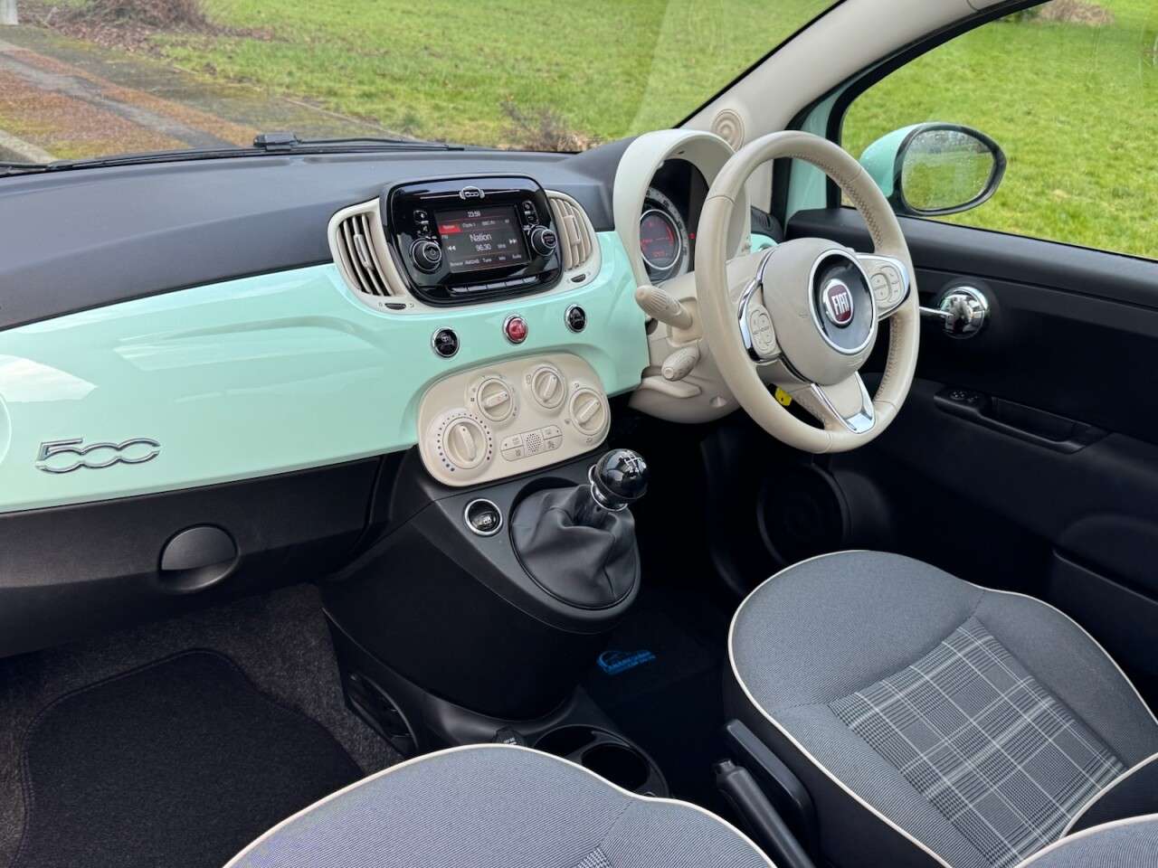 2018 FIAT 500 2018 FIAT 500