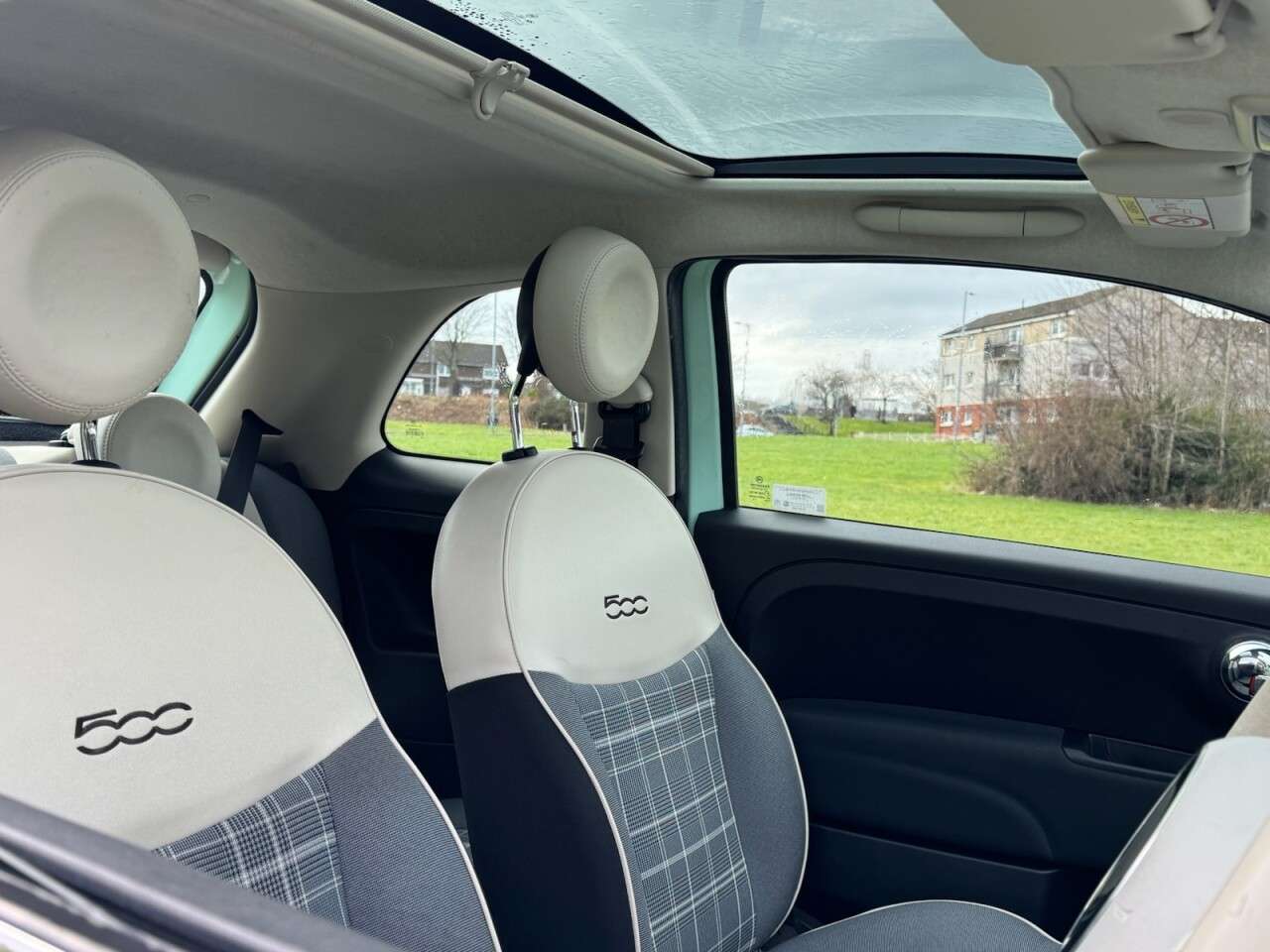 2018 FIAT 500 2018 FIAT 500