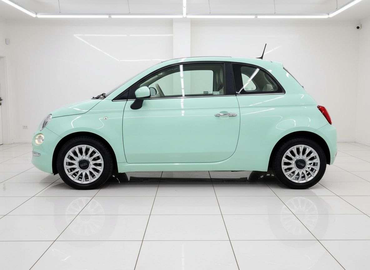 A 2018 FIAT 500 1.2 Lounge Hatchback 3dr Petrol Manual Euro 6 (s/s) (69 bhp) Part Exchange A 2018 FIAT 500 1.2 Lounge Hatchback 3dr Petrol Manual Euro 6 (s/s) (69 bhp) Part Exchange