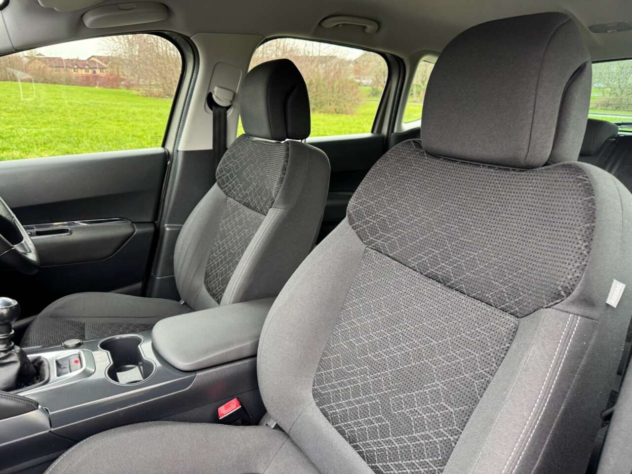 2016 PEUGEOT 3008 2016 PEUGEOT 3008