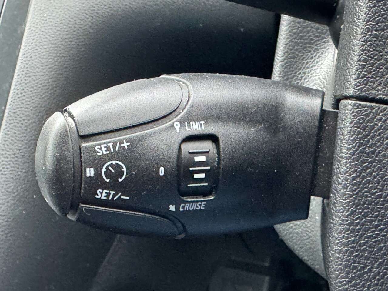 2016 PEUGEOT 3008 2016 PEUGEOT 3008