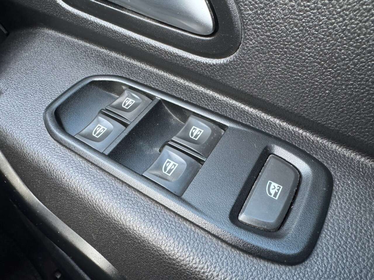 2019 DACIA DUSTER 2019 DACIA DUSTER