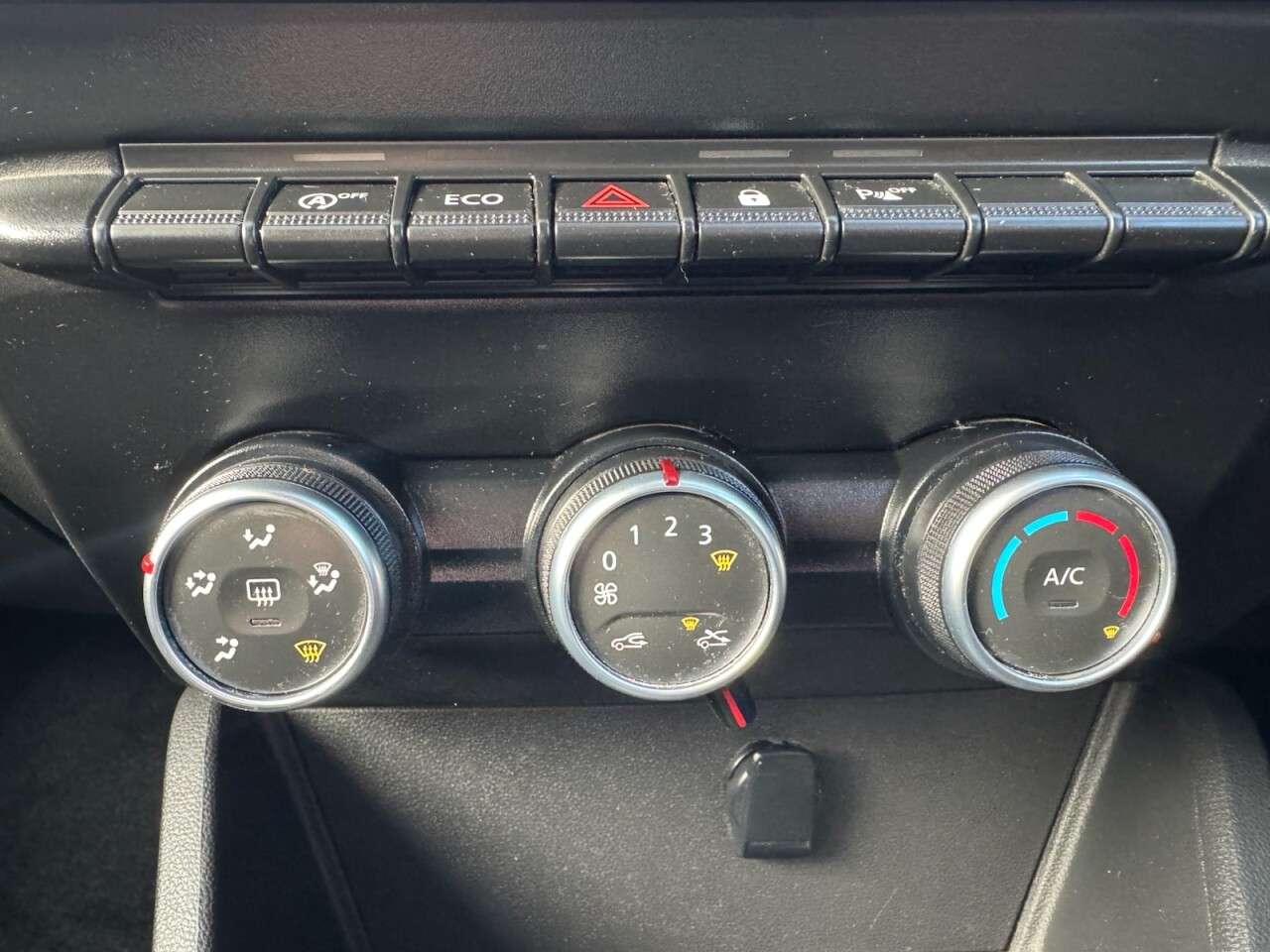 2019 DACIA DUSTER 2019 DACIA DUSTER