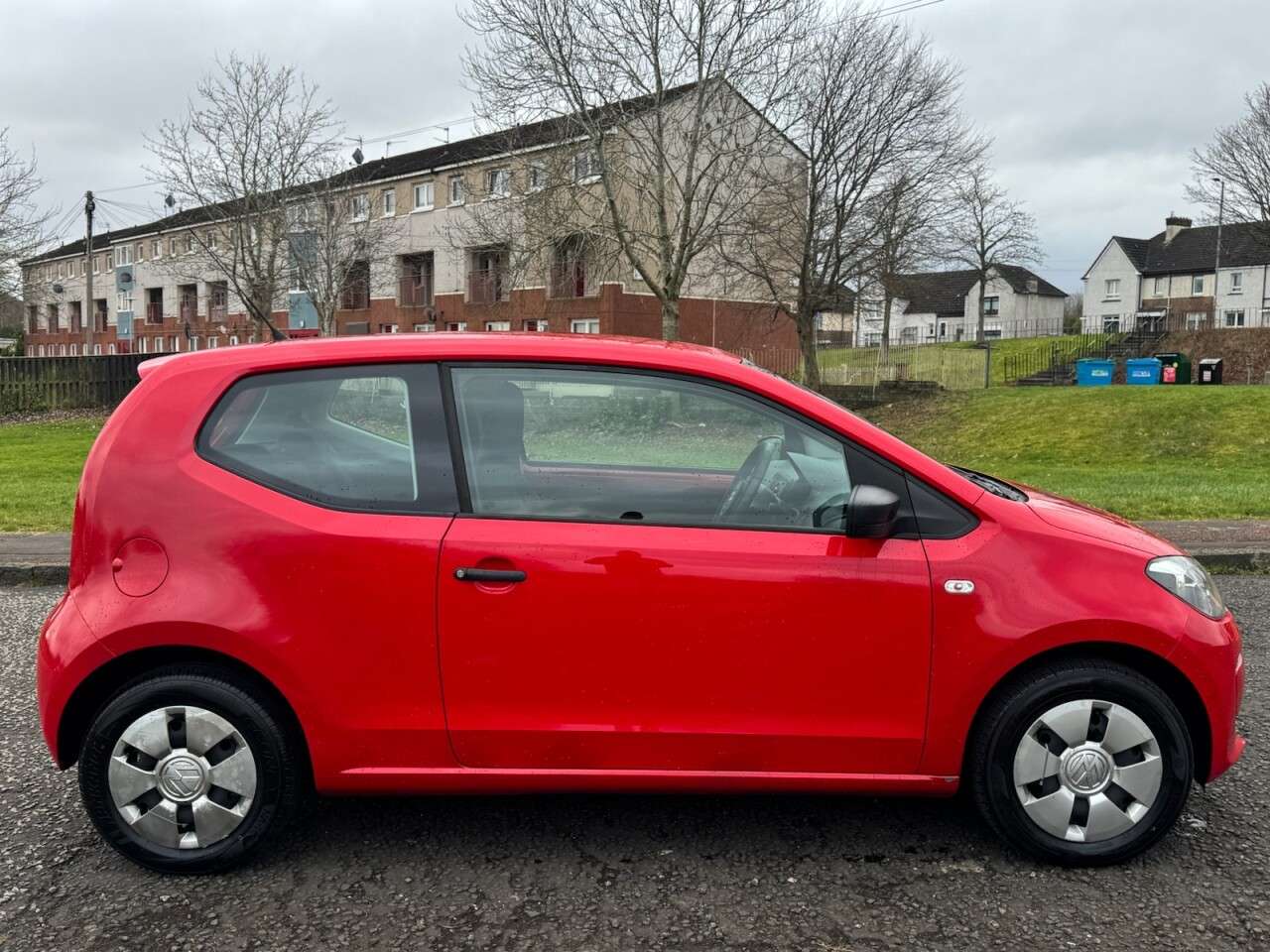 2013 VOLKSWAGEN UP! 2013 VOLKSWAGEN UP!
