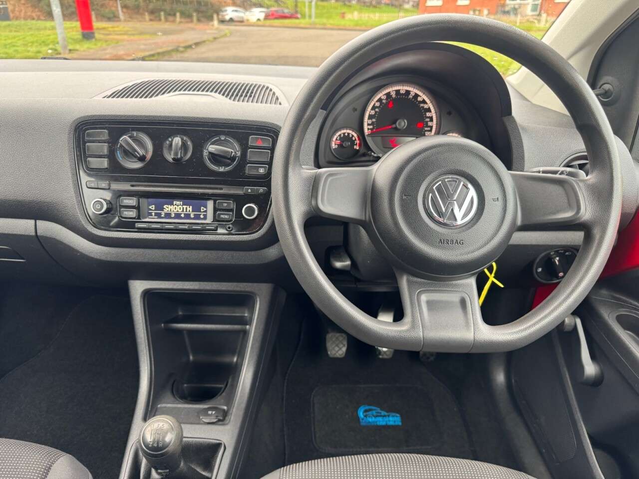 2013 VOLKSWAGEN UP! 2013 VOLKSWAGEN UP!