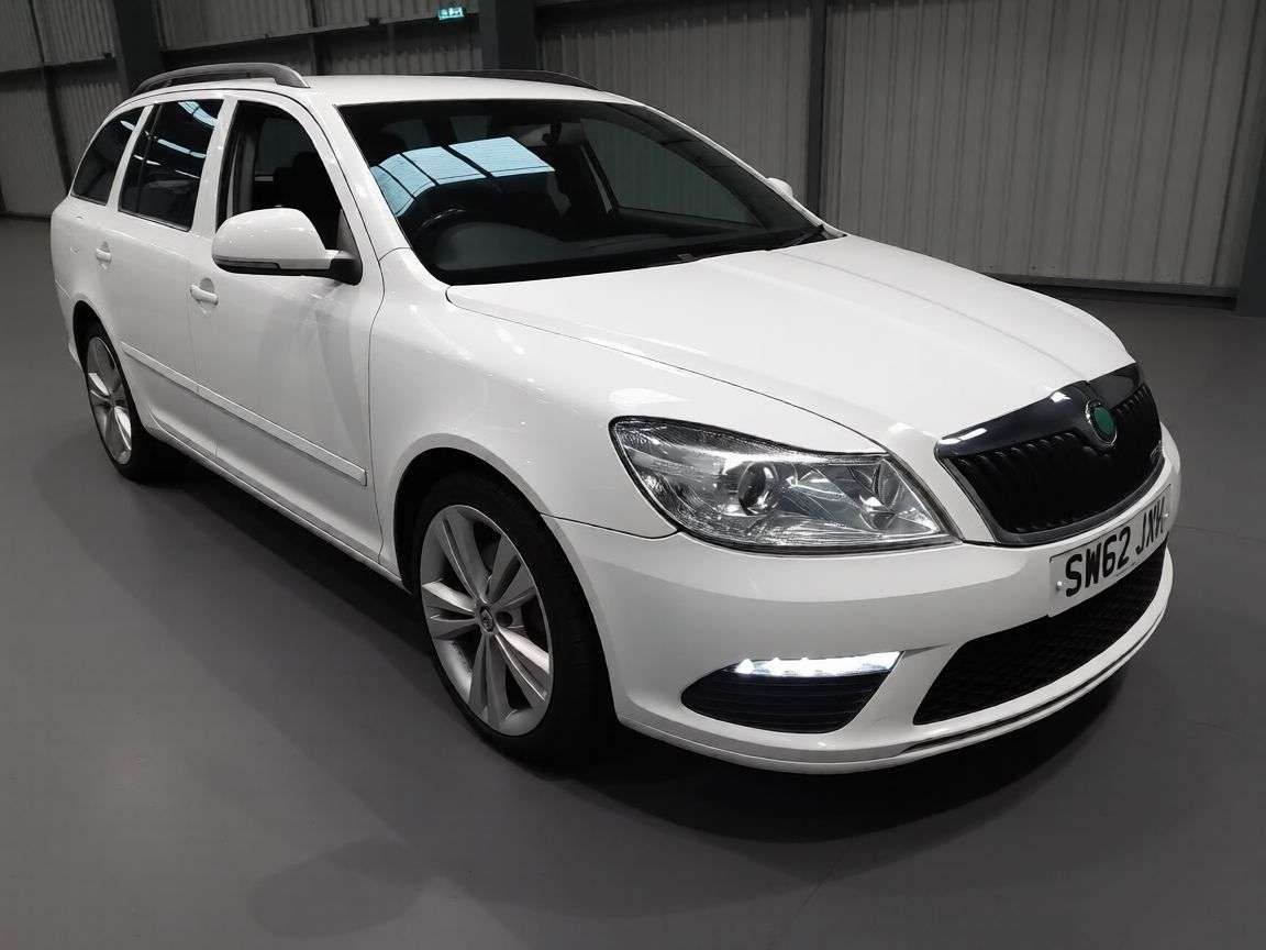 A 2013 SKODA OCTAVIA 2.0 TDI vRS Estate 5dr Diesel Manual Euro 5 (170 ps) Part Exchange Welcome A 2013 SKODA OCTAVIA 2.0 TDI vRS Estate 5dr Diesel Manual Euro 5 (170 ps) Part Exchange Welcome