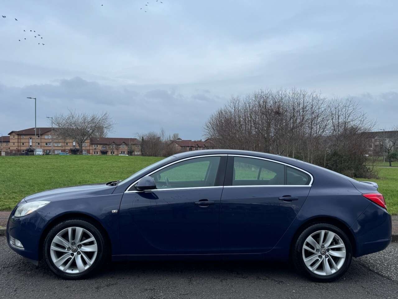 A 2013 VAUXHALL INSIGNIA 1.8 16V SRi Hatchback 5dr Petrol Manual Euro 5 (140 ps) Part Ex Welcome A 2013 VAUXHALL INSIGNIA 1.8 16V SRi Hatchback 5dr Petrol Manual Euro 5 (140 ps) Part Ex Welcome