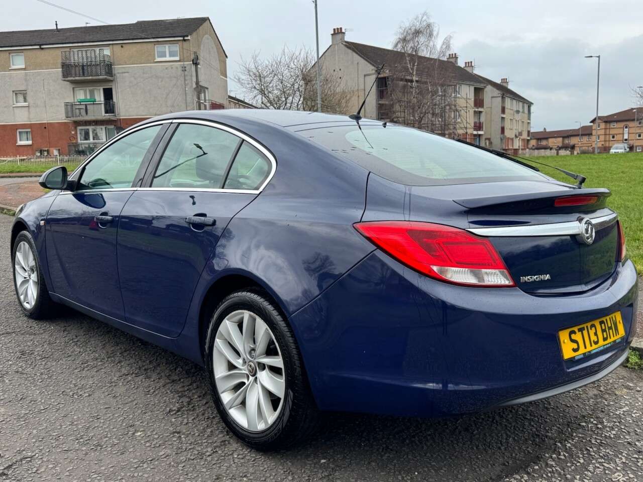 A 2013 VAUXHALL INSIGNIA 1.8 16V SRi Hatchback 5dr Petrol Manual Euro 5 (140 ps) Part Ex Welcome A 2013 VAUXHALL INSIGNIA 1.8 16V SRi Hatchback 5dr Petrol Manual Euro 5 (140 ps) Part Ex Welcome