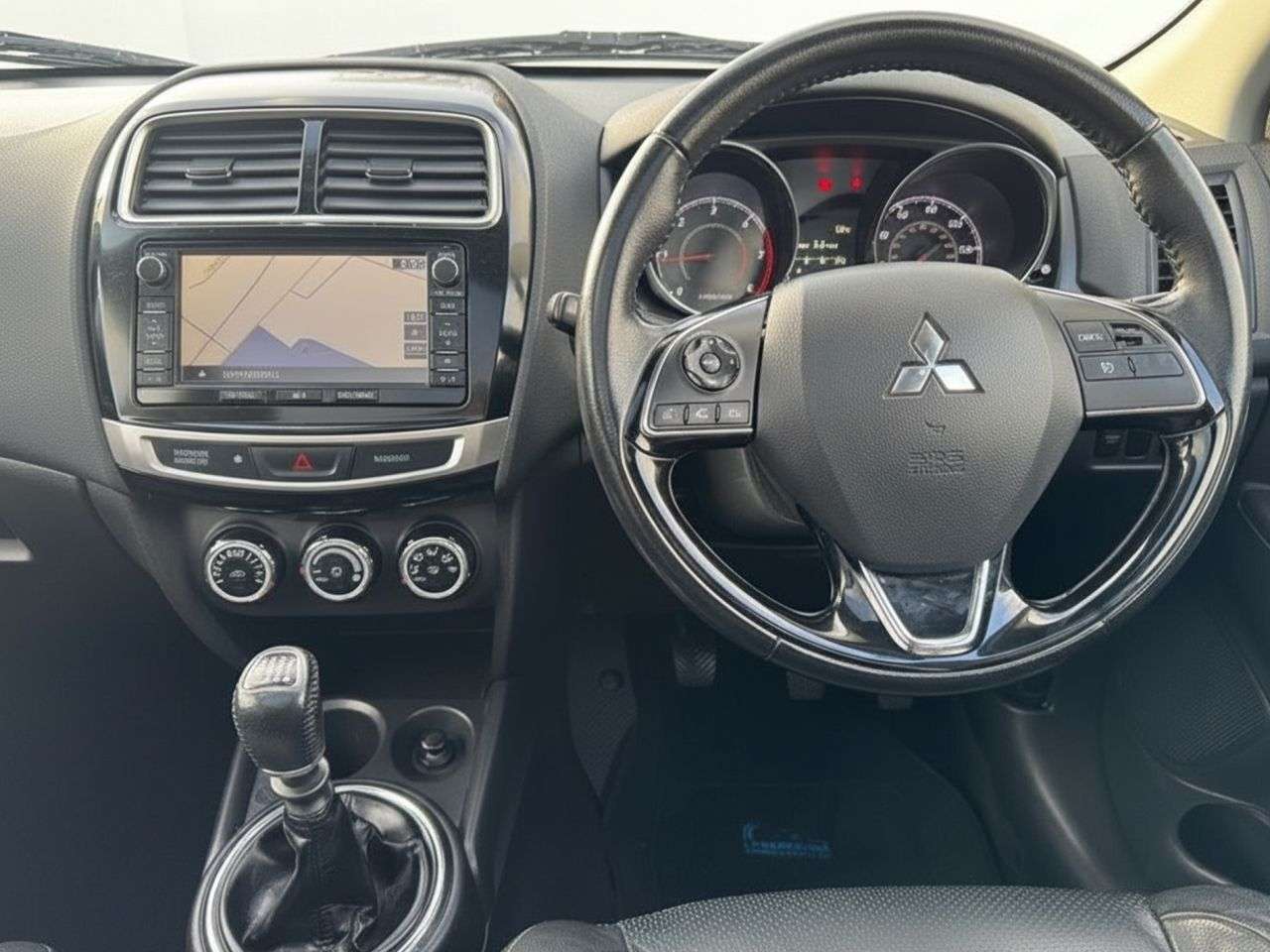 2015 MITSUBISHI ASX 2015 MITSUBISHI ASX