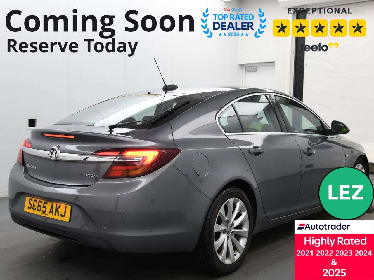 A 2015 VAUXHALL INSIGNIA 1.6 CDTi ecoFLEX Elite Hatchback 5dr Diesel Manual Euro 6 (s/s) (136 ps) Pa A 2015 VAUXHALL INSIGNIA 1.6 CDTi ecoFLEX Elite Hatchback 5dr Diesel Manual Euro 6 (s/s) (136 ps) Pa