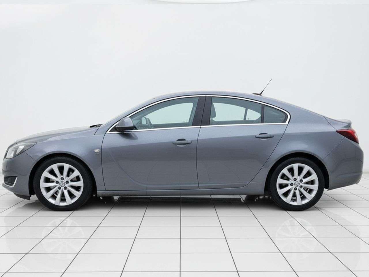 A 2015 VAUXHALL INSIGNIA 1.6 CDTi ecoFLEX Elite Hatchback 5dr Diesel Manual Euro 6 (s/s) (136 ps) Pa A 2015 VAUXHALL INSIGNIA 1.6 CDTi ecoFLEX Elite Hatchback 5dr Diesel Manual Euro 6 (s/s) (136 ps) Pa