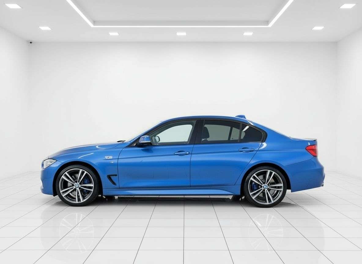 A 2017 BMW 3 SERIES 2.0 320d M Sport Saloon 4dr Diesel Auto Euro 6 (s/s) (190 ps) Showroom Cond A 2017 BMW 3 SERIES 2.0 320d M Sport Saloon 4dr Diesel Auto Euro 6 (s/s) (190 ps) Showroom Cond