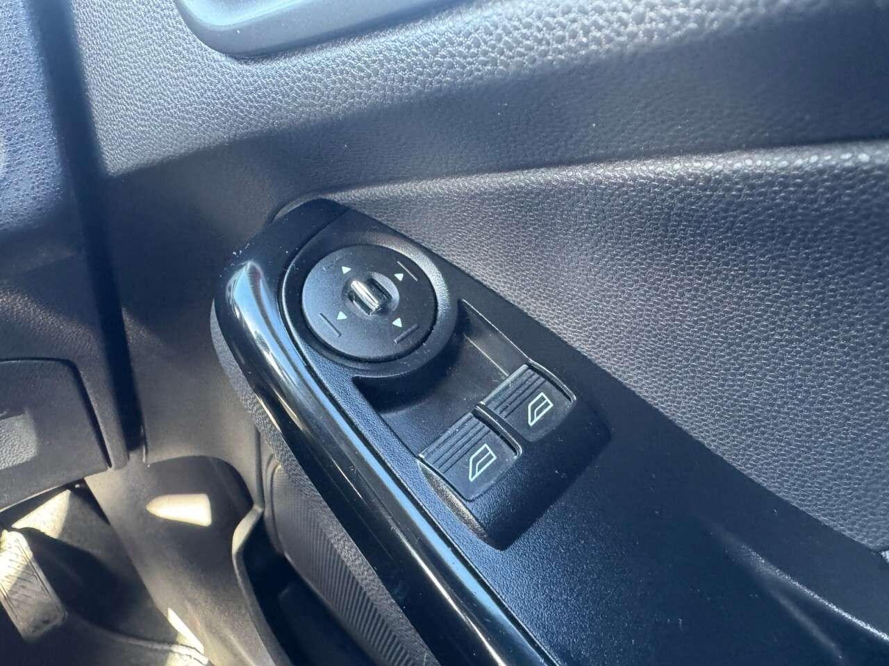 2013 FORD FIESTA 2013 FORD FIESTA