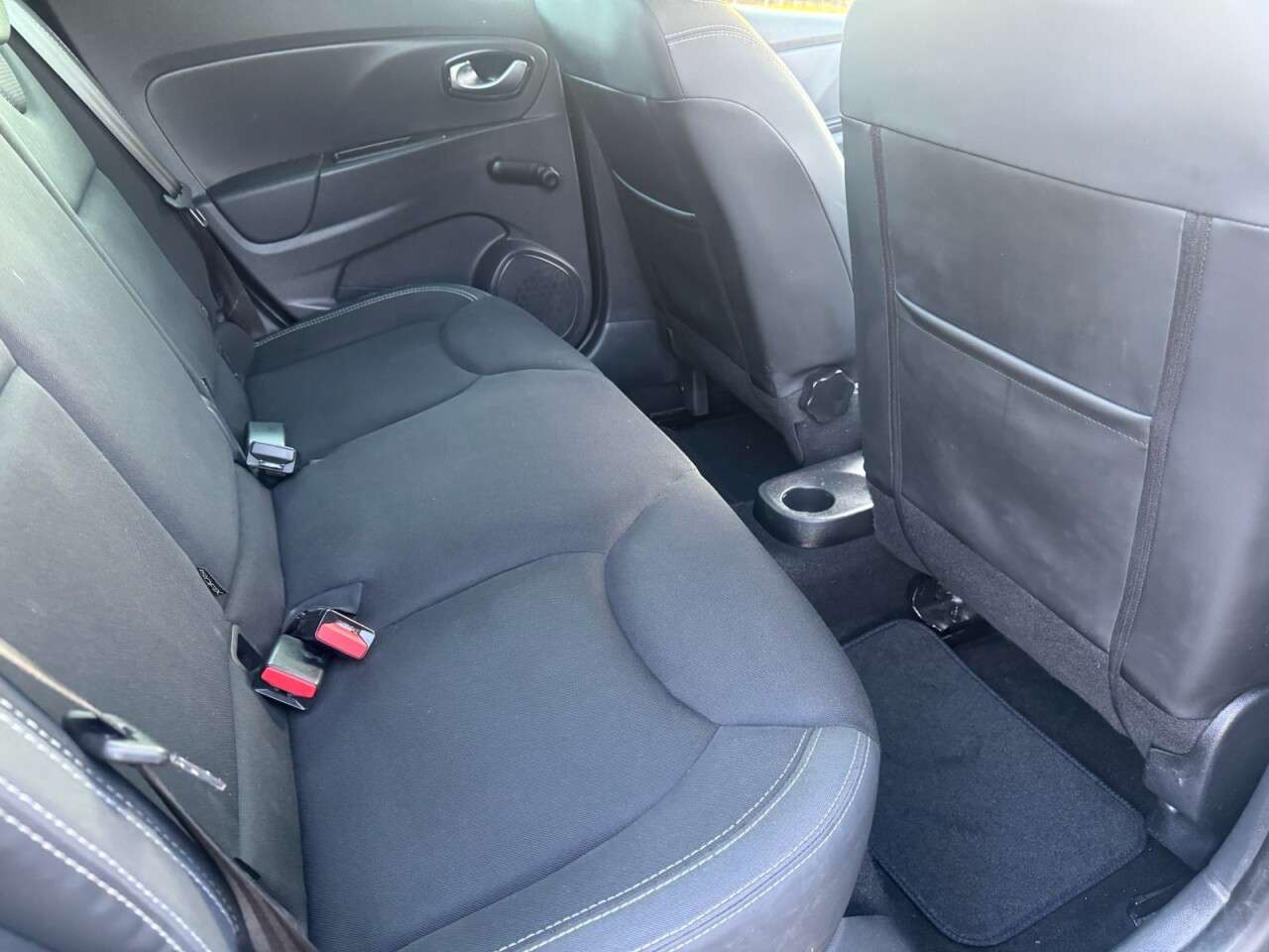 2019 RENAULT CLIO 2019 RENAULT CLIO