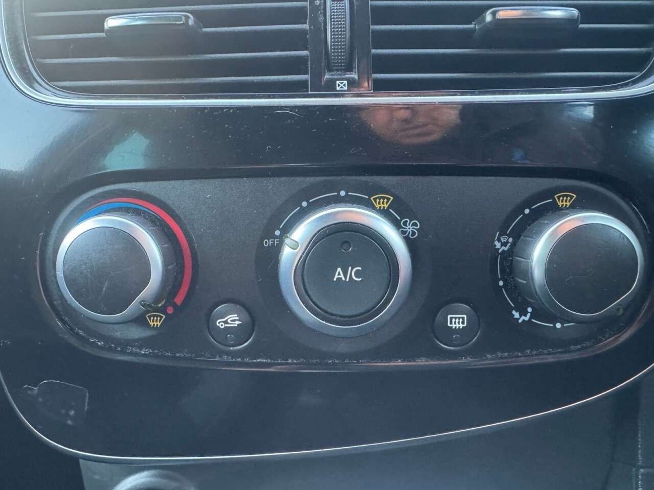 2019 RENAULT CLIO 2019 RENAULT CLIO