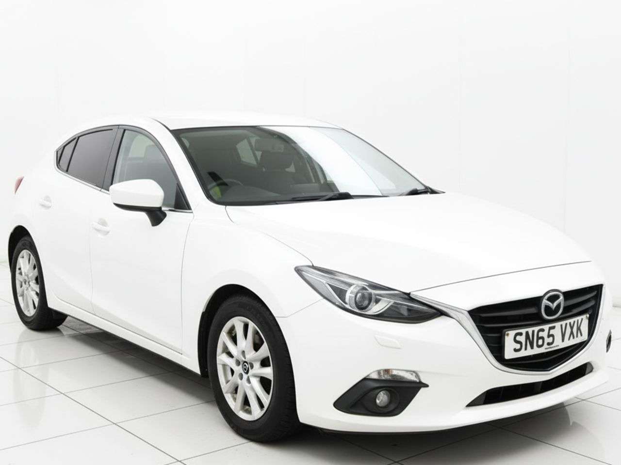 A 2015 MAZDA MAZDA3 2.0 SKYACTIV-G SE-L Nav Hatchback 5dr Petrol Manual Euro 6 (s/s) (121 ps) P A 2015 MAZDA MAZDA3 2.0 SKYACTIV-G SE-L Nav Hatchback 5dr Petrol Manual Euro 6 (s/s) (121 ps) P