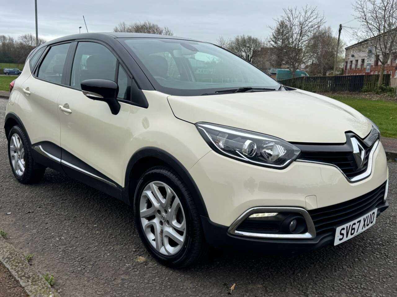 2017 RENAULT CAPTUR 2017 RENAULT CAPTUR