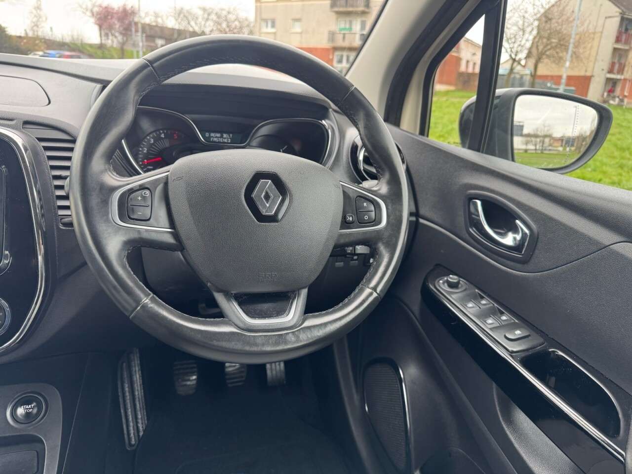 2017 RENAULT CAPTUR 2017 RENAULT CAPTUR