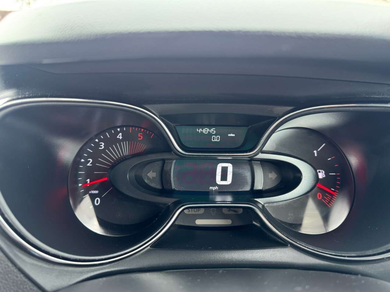 2017 RENAULT CAPTUR 2017 RENAULT CAPTUR