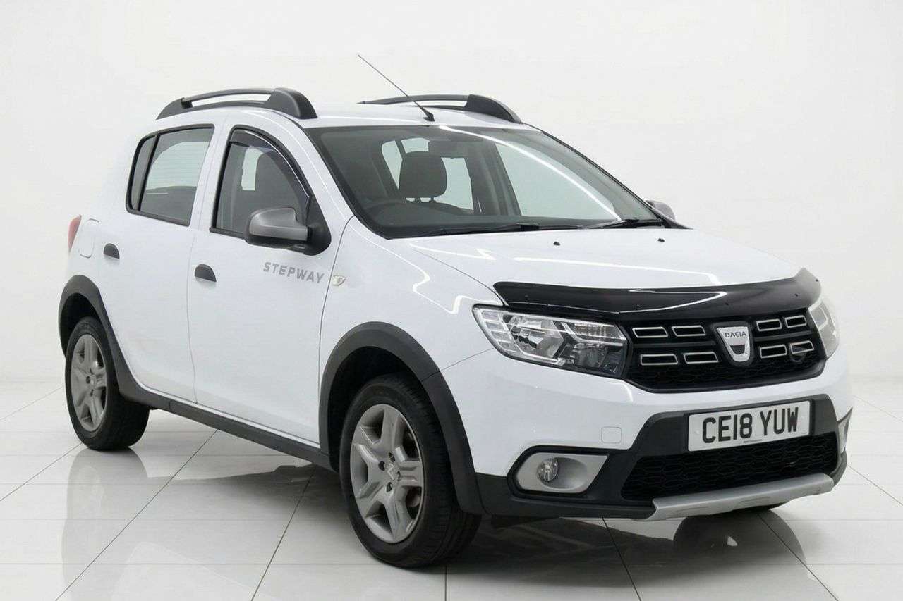 A 2018 DACIA SANDERO STEPWAY 0.9 TCe Ambiance Hatchback 5dr Petrol Manual Euro 6 (s/s) (90 ps) Part Ex W A 2018 DACIA SANDERO STEPWAY 0.9 TCe Ambiance Hatchback 5dr Petrol Manual Euro 6 (s/s) (90 ps) Part Ex W