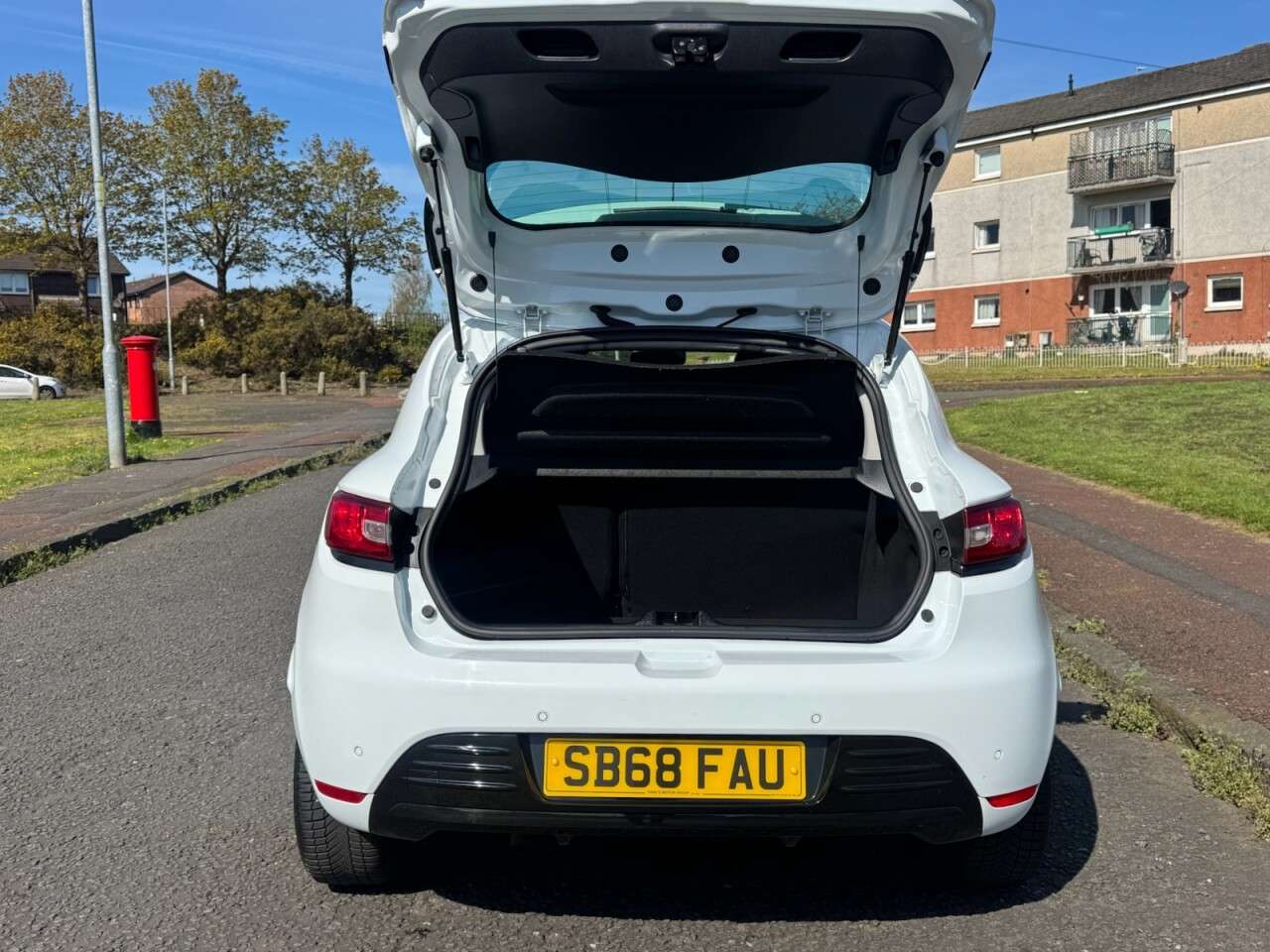 2018 RENAULT CLIO 2018 RENAULT CLIO