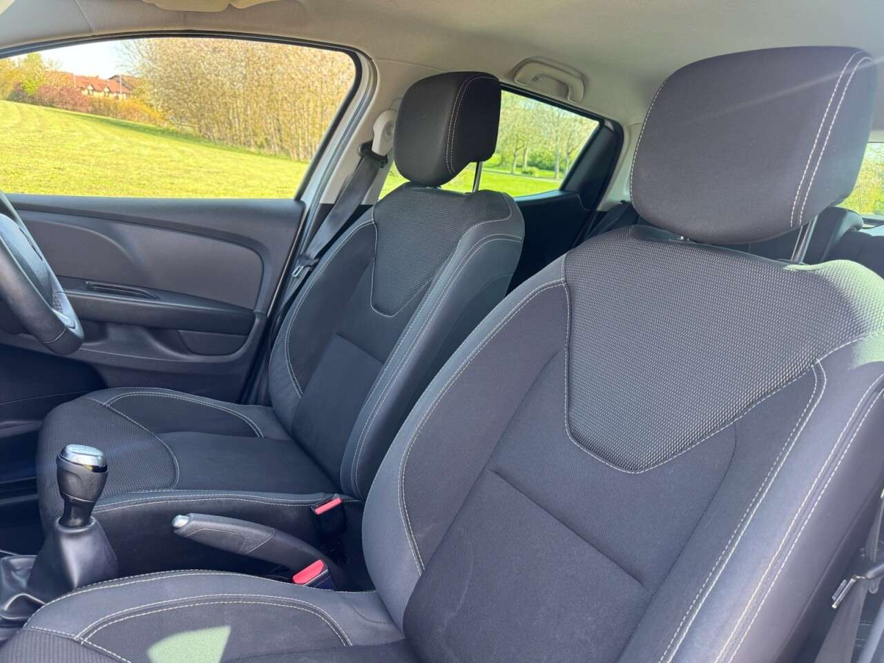 2018 RENAULT CLIO 2018 RENAULT CLIO