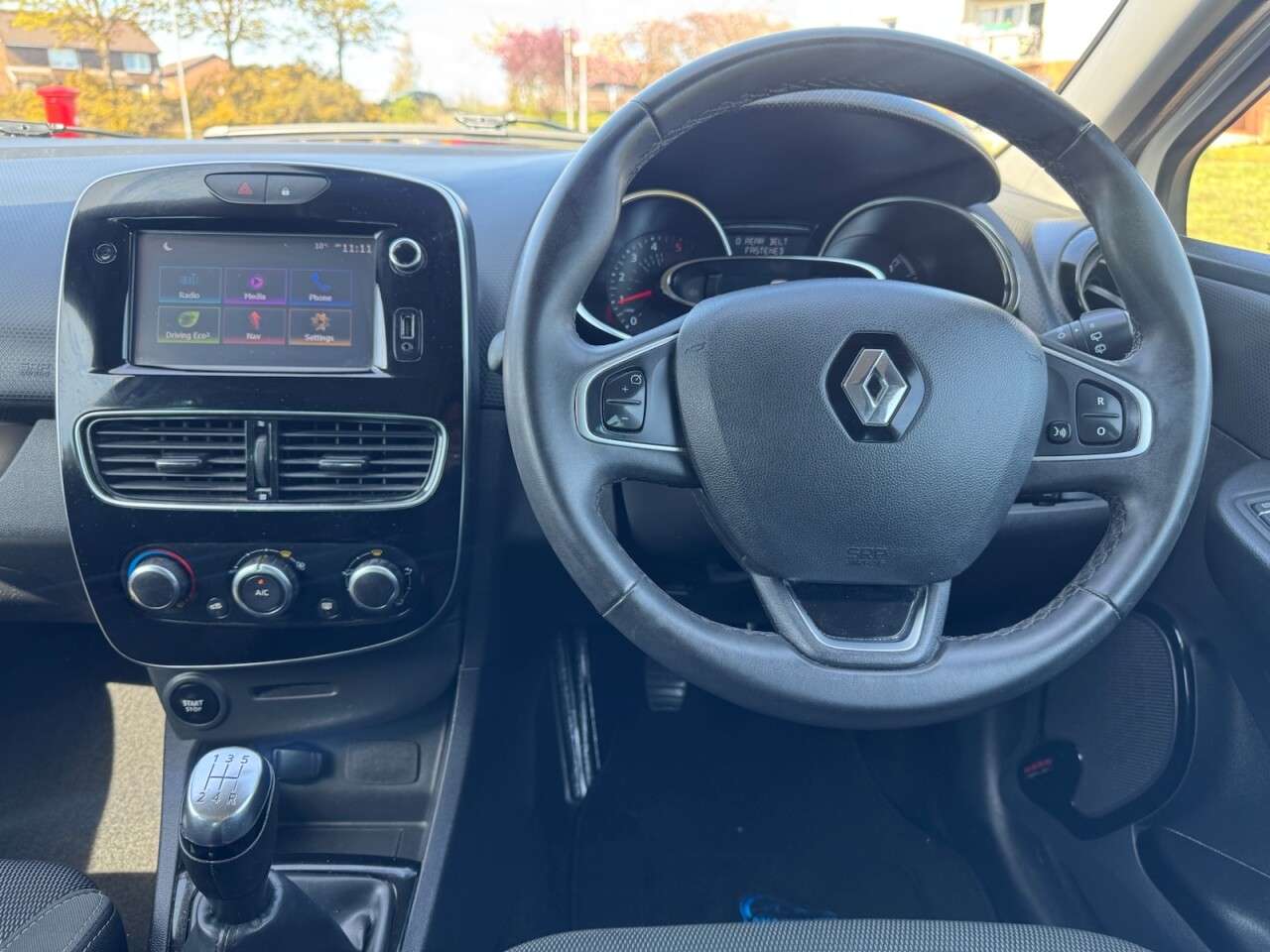 2018 RENAULT CLIO 2018 RENAULT CLIO