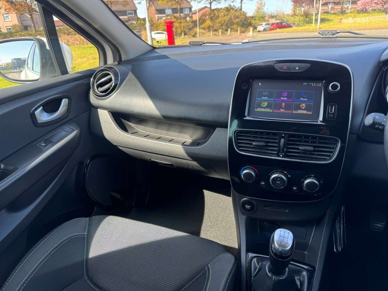 2018 RENAULT CLIO 2018 RENAULT CLIO