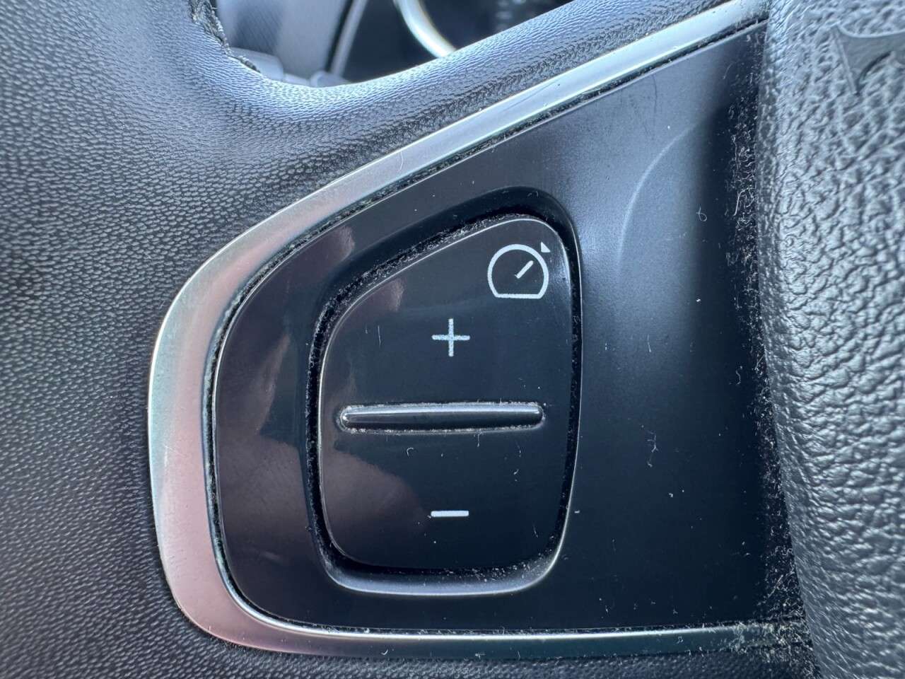 2018 RENAULT CLIO 2018 RENAULT CLIO