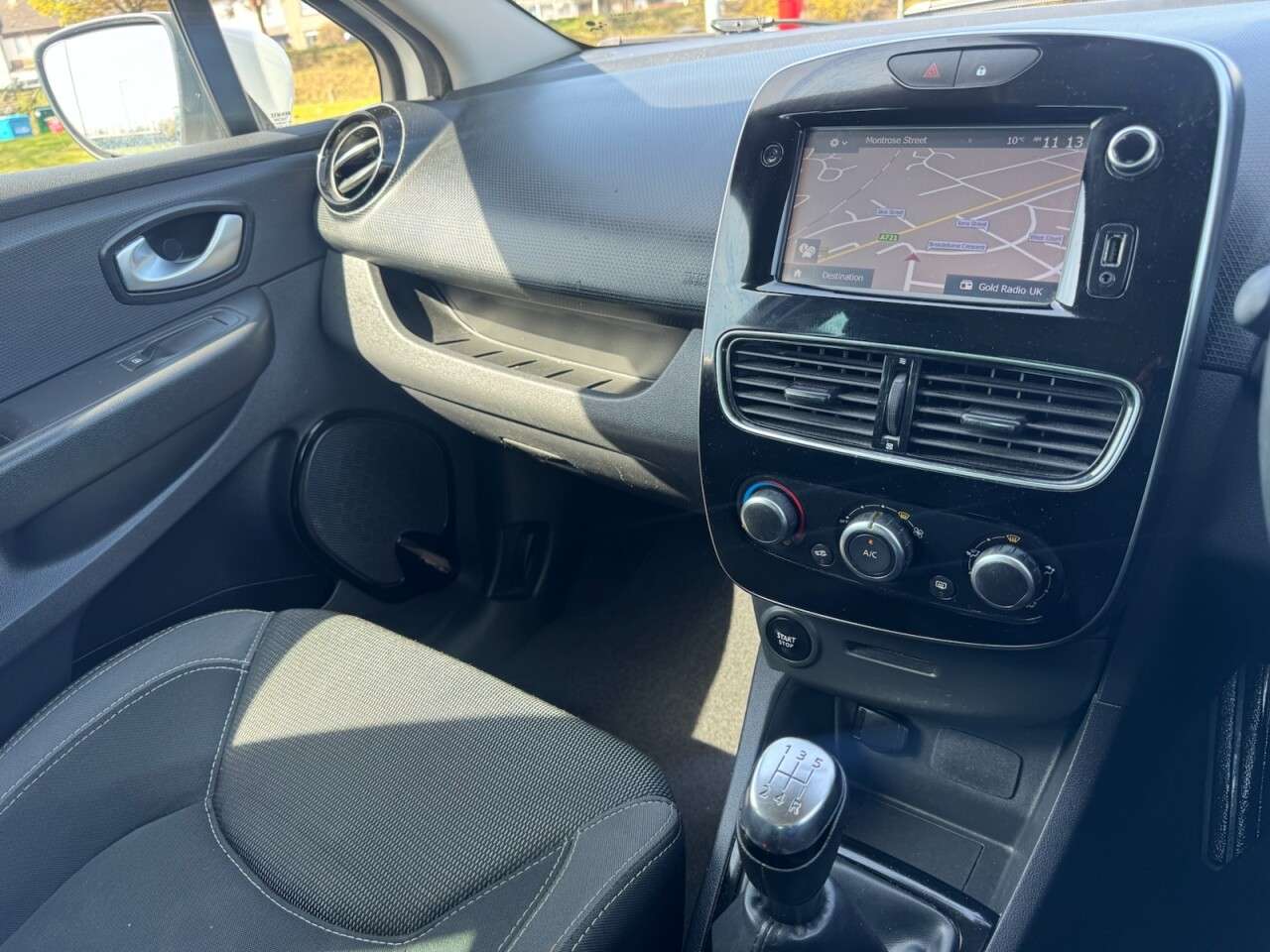 2018 RENAULT CLIO 2018 RENAULT CLIO