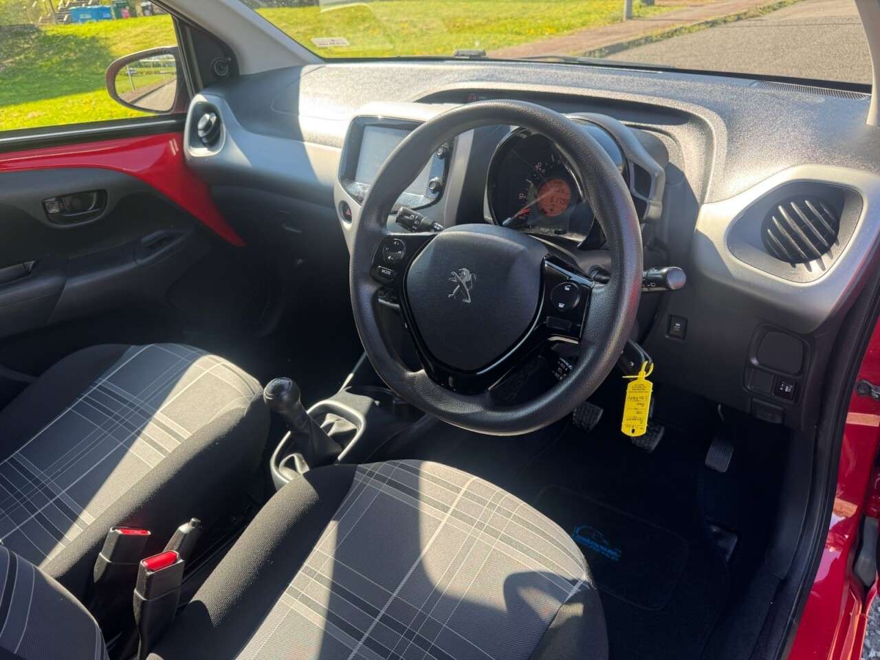 2017 PEUGEOT 108 2017 PEUGEOT 108