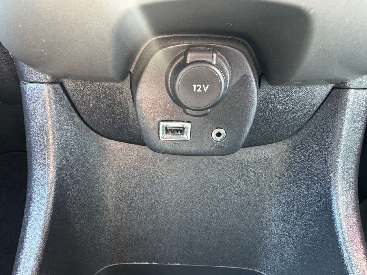 2017 PEUGEOT 108 2017 PEUGEOT 108