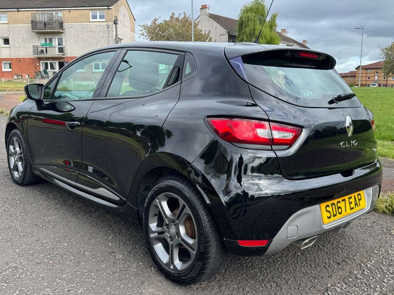 A 2017 RENAULT CLIO 1.5 dCi Dynamique Nav Hatchback 5dr Diesel Manual Euro 6 (s/s) (90 ps) Part A 2017 RENAULT CLIO 1.5 dCi Dynamique Nav Hatchback 5dr Diesel Manual Euro 6 (s/s) (90 ps) Part