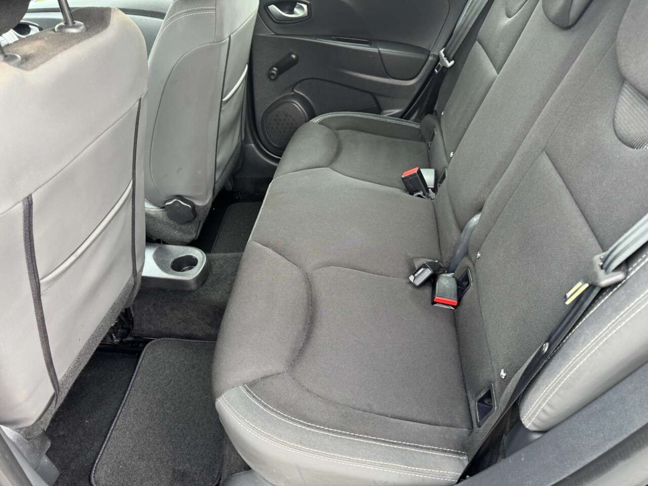 2017 RENAULT CLIO 2017 RENAULT CLIO