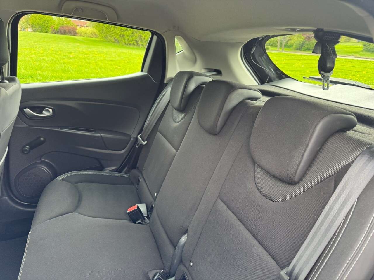 2017 RENAULT CLIO 2017 RENAULT CLIO