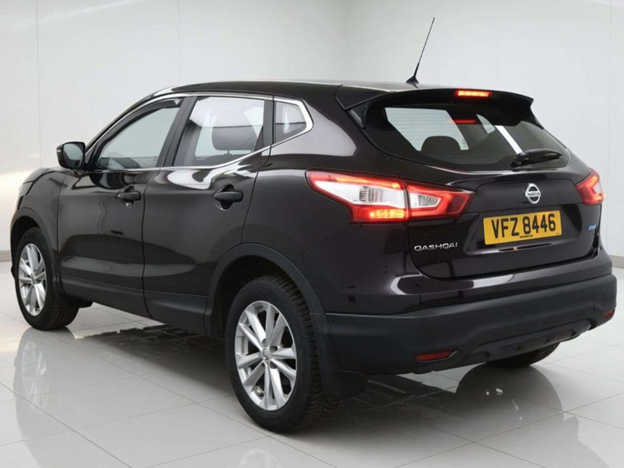 A 2015 NISSAN QASHQAI 1.5 dCi Acenta SUV 5dr Diesel Manual 2WD Euro 5 (s/s) (110 ps) Part Ex Welc A 2015 NISSAN QASHQAI 1.5 dCi Acenta SUV 5dr Diesel Manual 2WD Euro 5 (s/s) (110 ps) Part Ex Welc