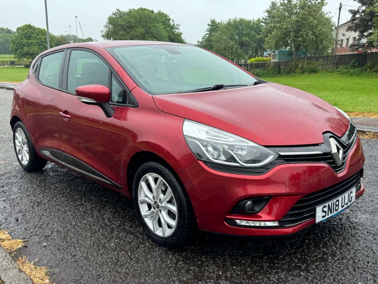 2018 RENAULT CLIO 2018 RENAULT CLIO