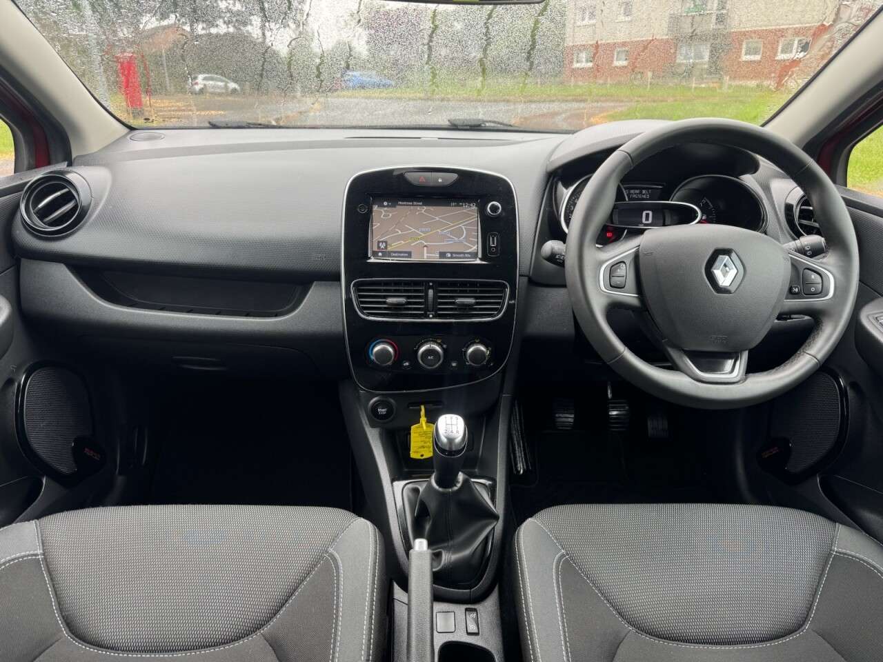 2018 RENAULT CLIO 2018 RENAULT CLIO