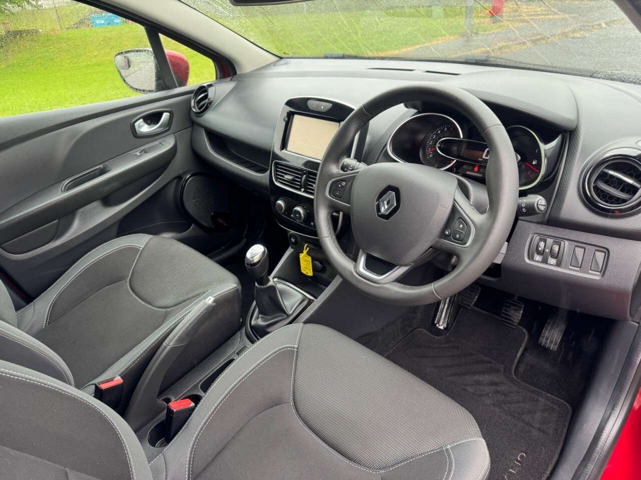 2018 RENAULT CLIO 2018 RENAULT CLIO