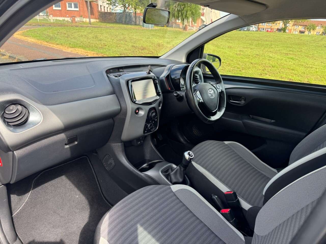 2019 TOYOTA AYGO 2019 TOYOTA AYGO